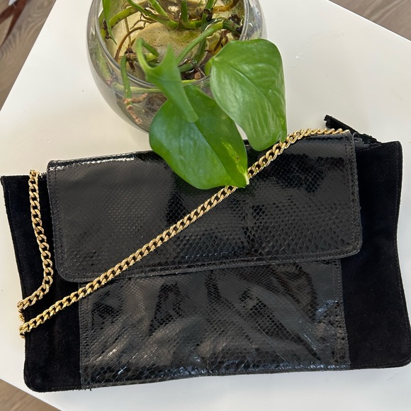 BELLIDO FOR SUSAN GAIL BLACK CROSSBODY - Picture 1 of 9